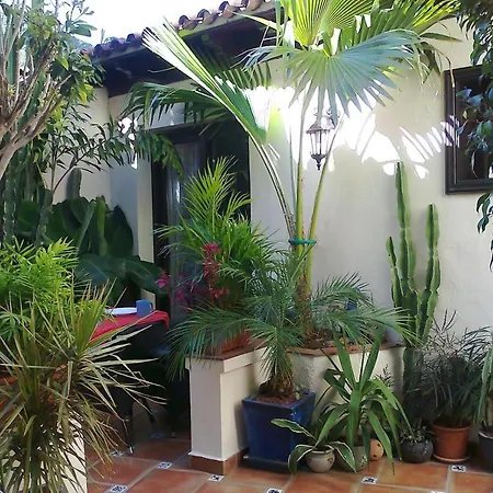 Aptos Monasterio De San Antonio 1 Апартаменты *