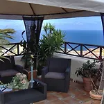 Aptos Monasterio De San Antonio 1 Apartment *